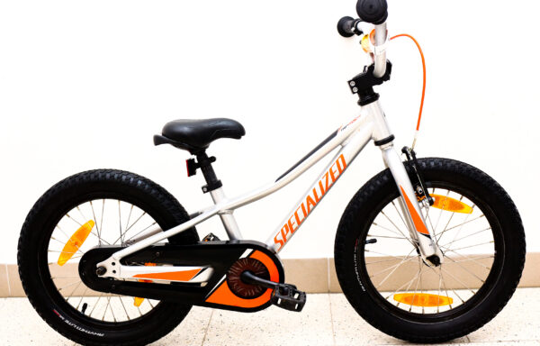 SPECIALIZED 16